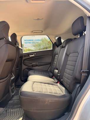 Ford Edge image 4