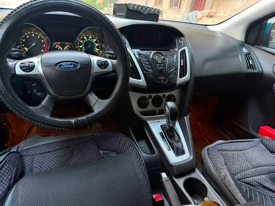 FORD FOCUS 2014 image 4