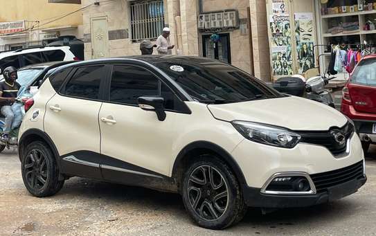 RENAULT QM3 Année: 2016 image 3
