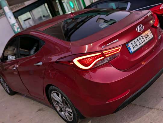 Hyundai elantra 2016 full options image 12