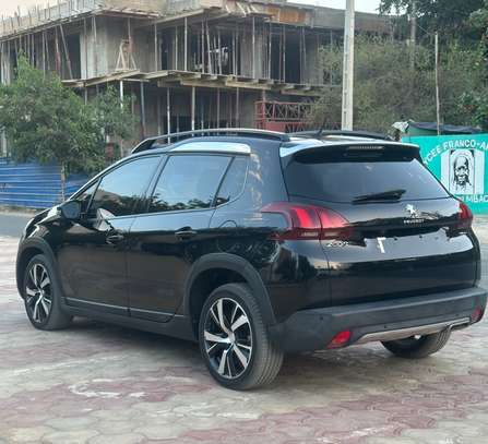Peugeot 2008 Gt Line manuel diesel venant image 9