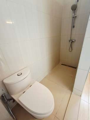 APPARTEMENT A LOUE F4 CITE ATAYA image 7