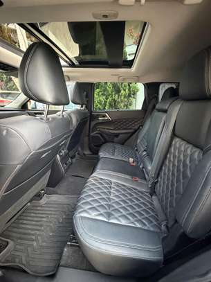 MITSUBISHI  OUTLANDER Année 2024 image 12