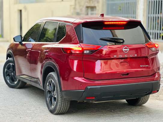 NISSAN ROGUE SV AWD 2024 image 7