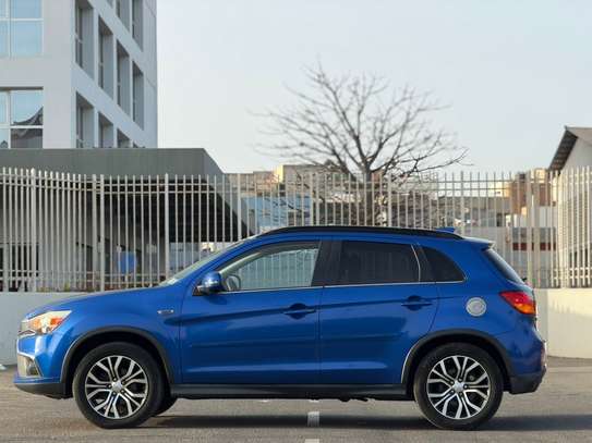 MITSUBISHI OUTLANDER 2017 image 11