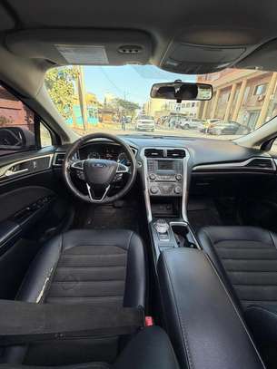FORD FUSION SE 2017 image 2