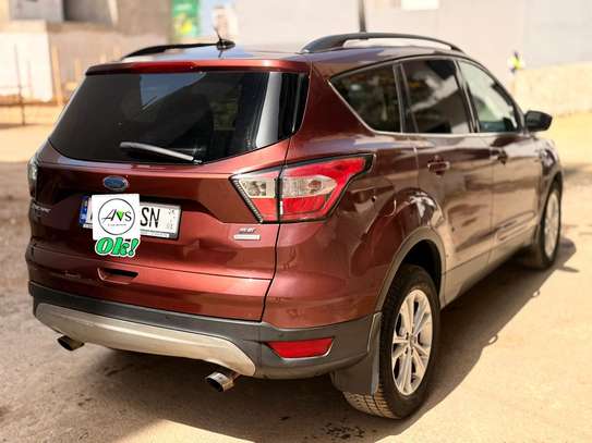Location Ford Escap image 2