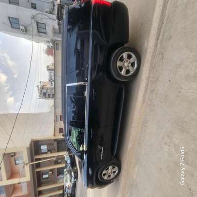 Suburban 2017 LTZ full options 8 clinder image 5