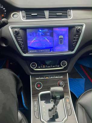 Range Rover Evoque 2.0 Si4 4x4 Bleu Dynamique image 6