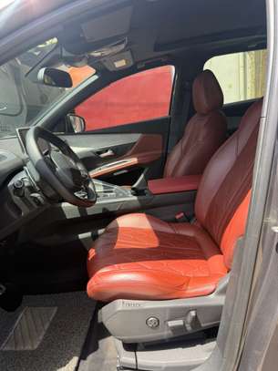 RENAULT QM6** 🔘 Année : *2017 image 3