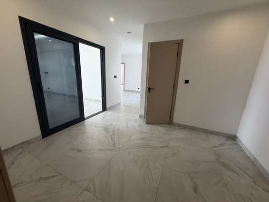 Bel appartement à louer aux Almadies avec vue mer image 2