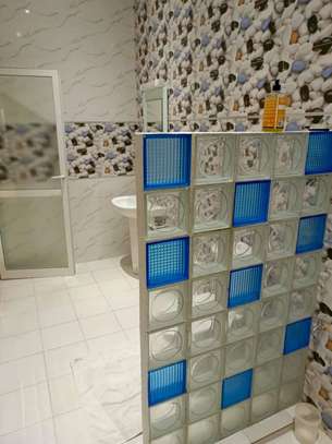 À VENDRE – Villa meublée avec piscine à Saly image 10