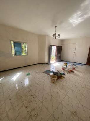 Un appartement F3 à louer aux Mamelles cités Magistrats image 3