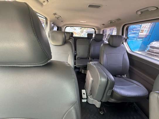 Hyundai Starex  11 places image 13