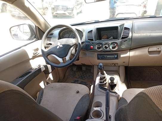 Mitsubishi did 2015 image 3