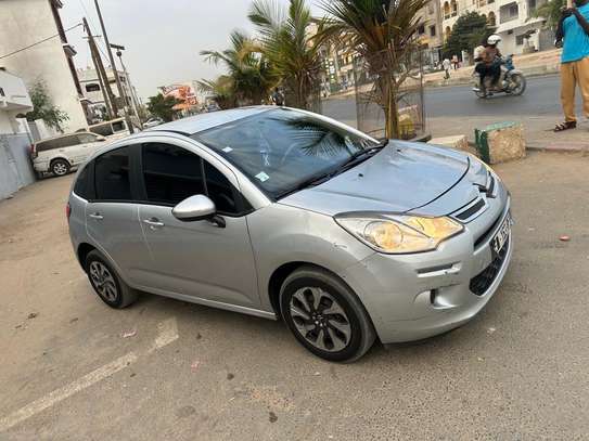 Belle Peugeot 208 2017 venant echanger possible image 5