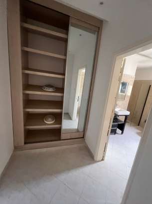 Jolie villa F7 avec piscine aux Almadies image 10