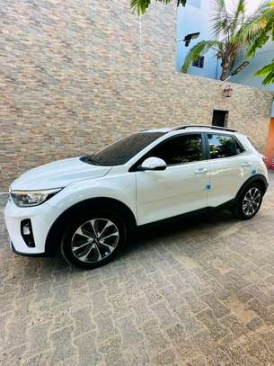 Kia stonic Année 2018 image 4