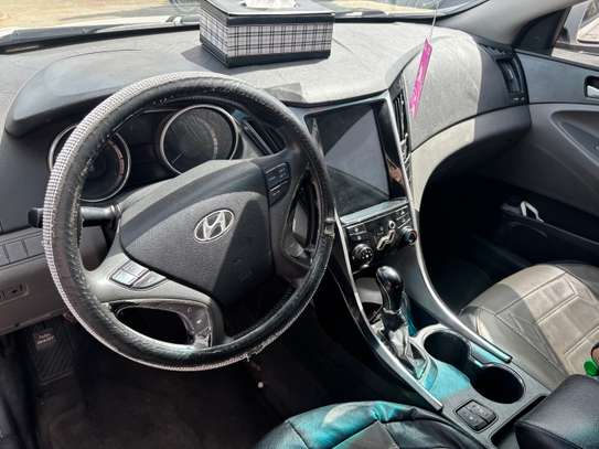 Hyundai sonata 2010 image 3