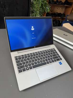 HP probook 450 g8 / i5 11th gen SSD 256gb / 16 gb ram image 6