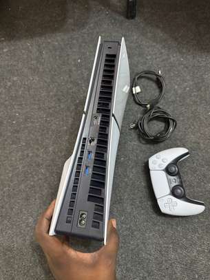 Ps5 slim venant avec pack de Jeux image 2
