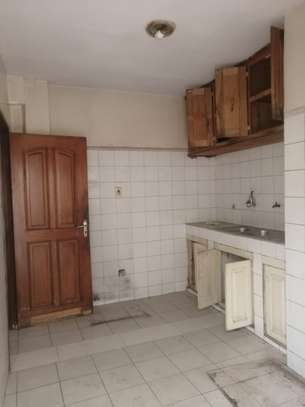 Appartement à louer pour bureau Sacré Cœur BRT image 6