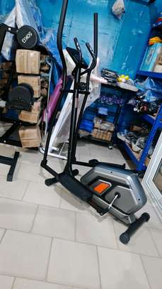 Vélo elliptique top qualité image 3