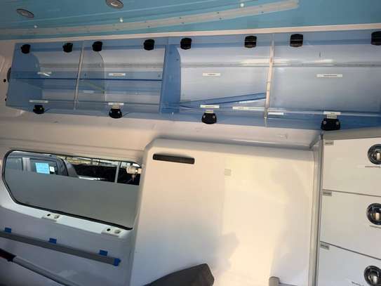 AMBULANCE MÉDICALISÉ image 13