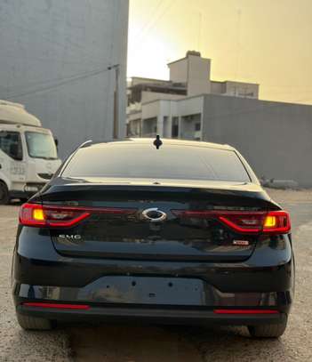 Renault sm6 image 2