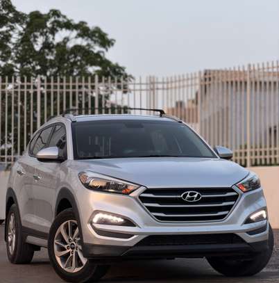 HYUNDAI TUCSON 2018 image 3