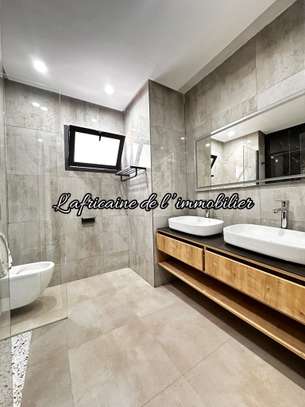 À louer - Appartement F4 à Fann-Mermoz image 7
