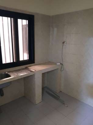 LUXUEUX STUDIO F2 SÉPARÉ À LOUER À DAKAR PLATEAU image 6