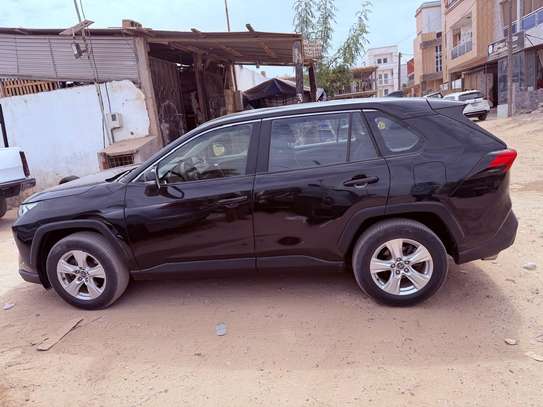 Toyota RAV4 by CFAO image 4