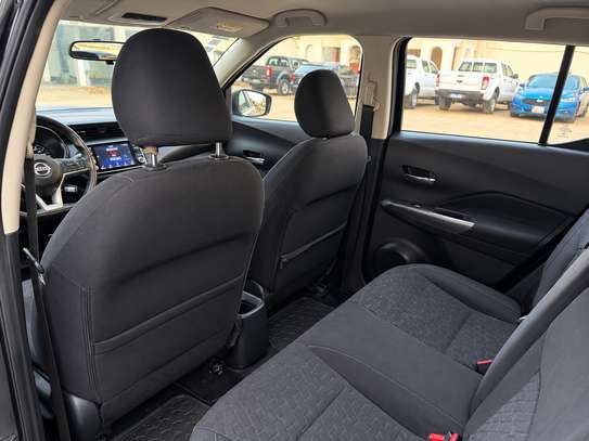 Nissan kicks 2021 image 5
