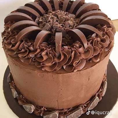 Gâteau chocolat gourmand moelleux cerises crème image 10