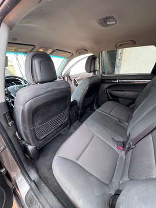 KIA SORENTO 2012 image 3
