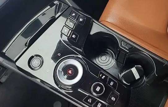 Kia Sportage SUV 2022 image 5