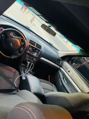 Location auto Ford Explorer 2018 4x4 image 3