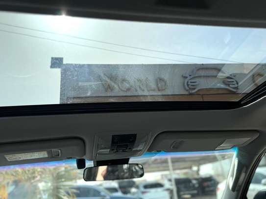 Toyota land cruiser TXL image 10
