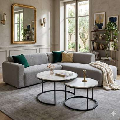 Table basse marbre blanc et bois doré design élégant image 7