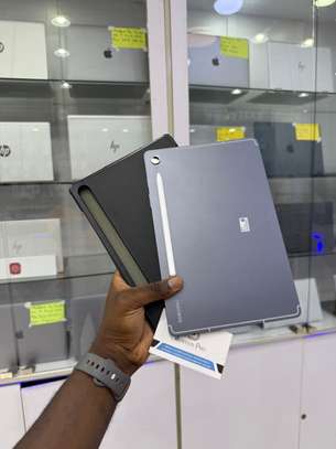 Samsung Galaxy Tab S10 image 3