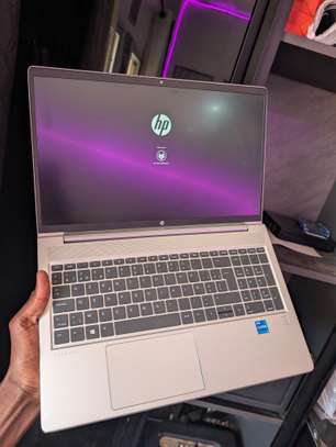 HP i5 11th gen / NVIDIA 2gb/ 16gb ram ordinateur image 4