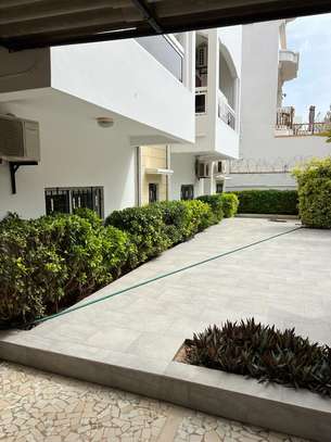 VILLA A LOUER AUX ALMADIES DERRIERE YASS image 2