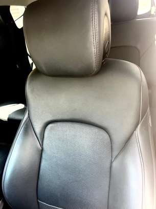 Hyundai Santafe Limited image 3