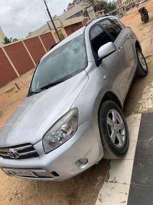 TOYOTA RAV4 Année 2012 image 3