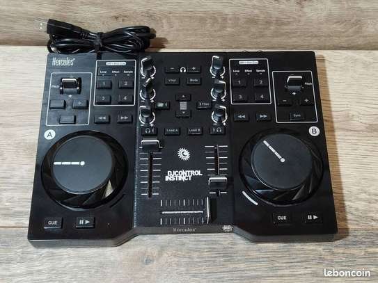 Contrôleur HERCULES DJ INSTINCT image 2
