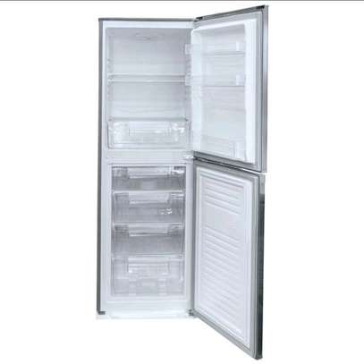 Sharp fridge image 10