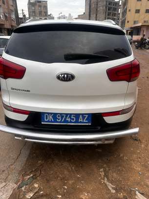 KIA SPORTAGE 2015 – Automatique, Essence, Cuir – 131 000 km image 12