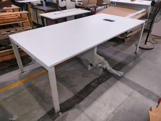 TABLE DE RÉUNION 240×120 image 3