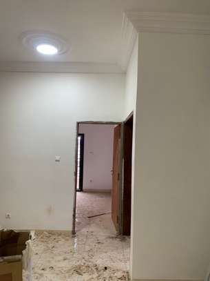 Villa R+1 à louer Ndiakhirate Sn City image 9
